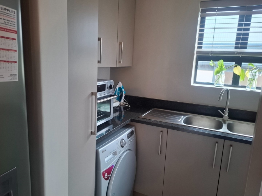 2 Bedroom Property for Sale in Hartenbos Central Western Cape
